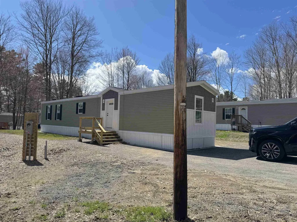 20 True Road Meredith NH 03253