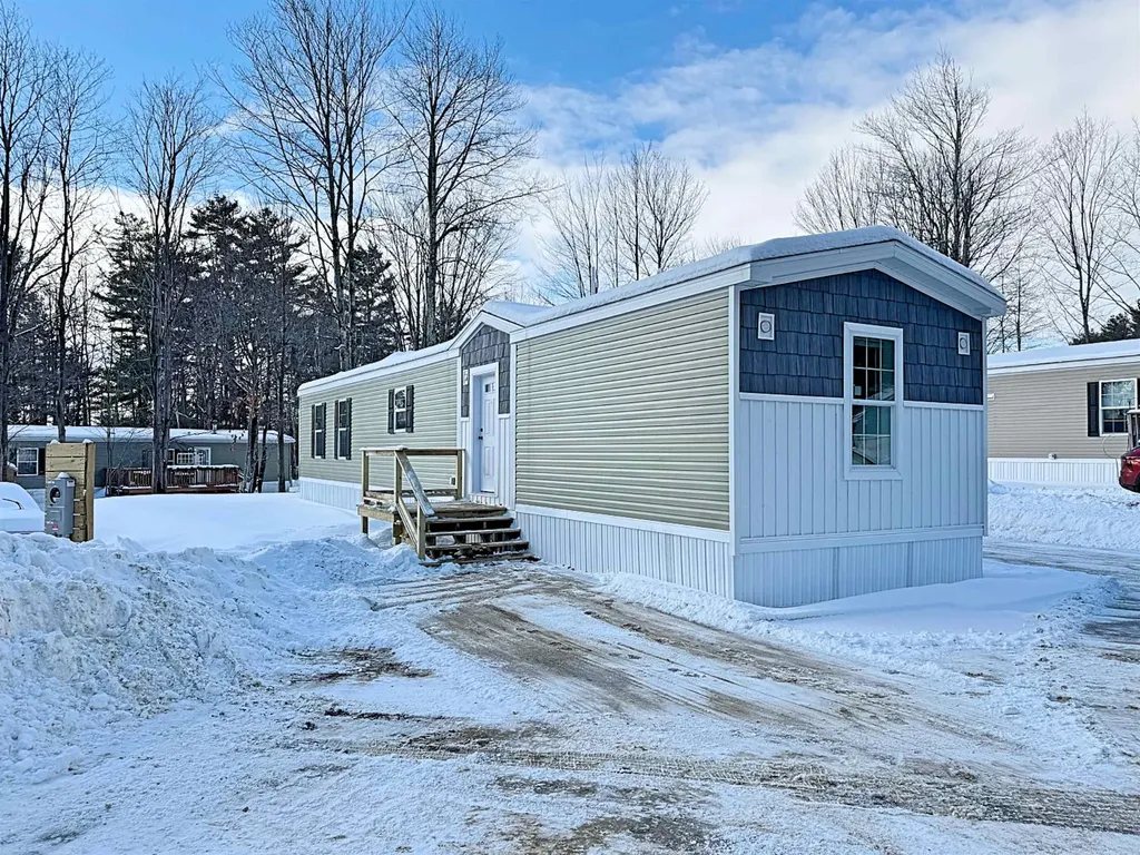 20 True Road Meredith NH 03253