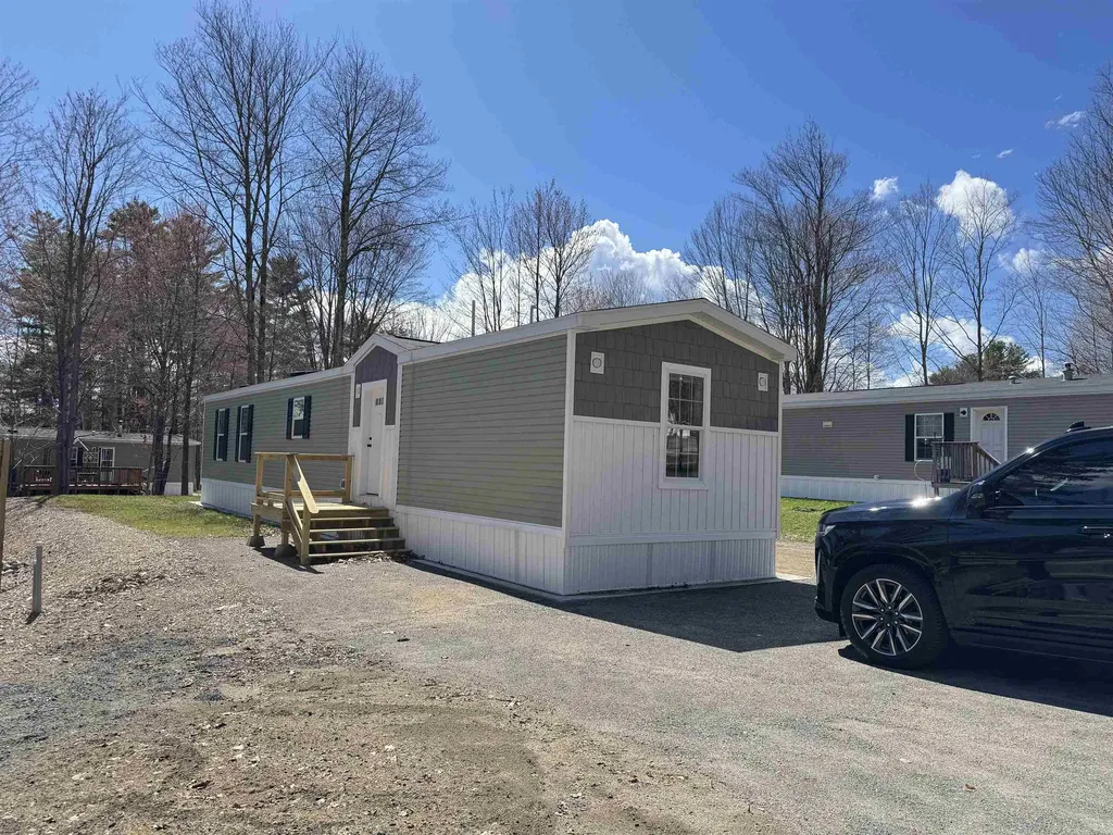 20 True Road Meredith NH 03253