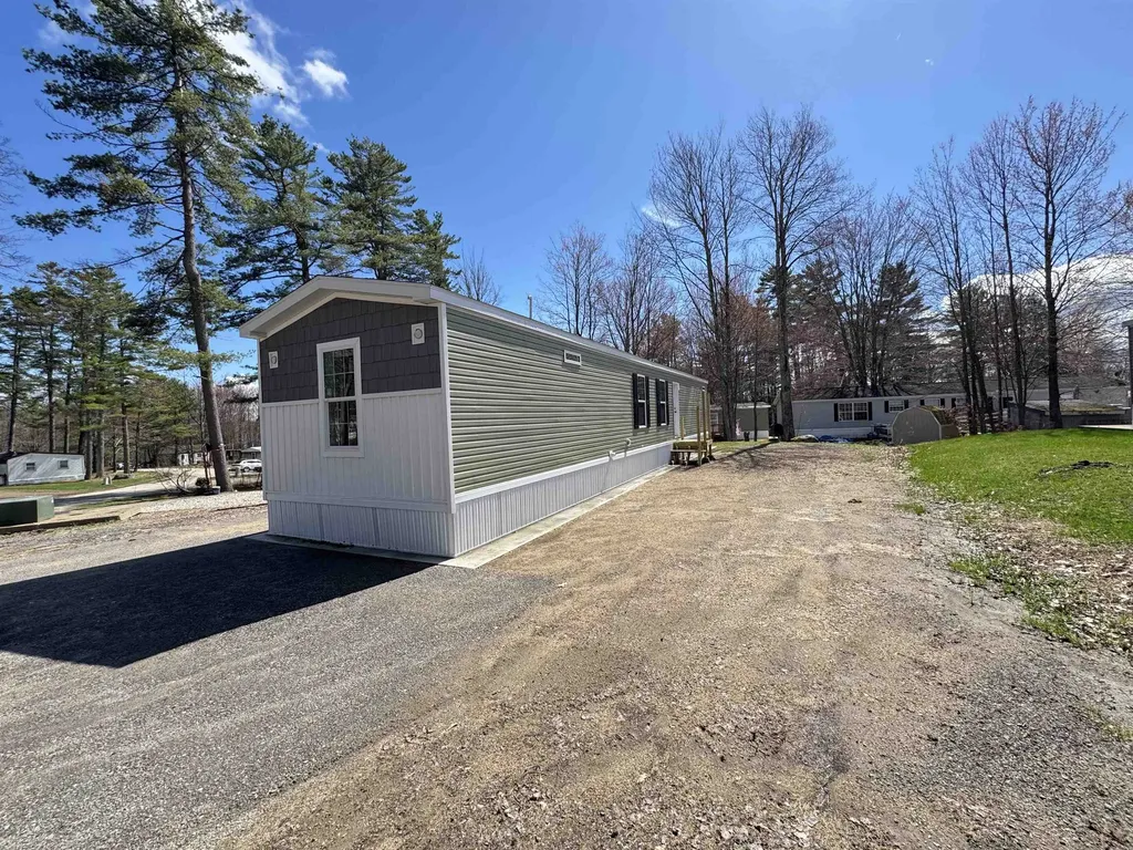 20 True Road Meredith NH 03253
