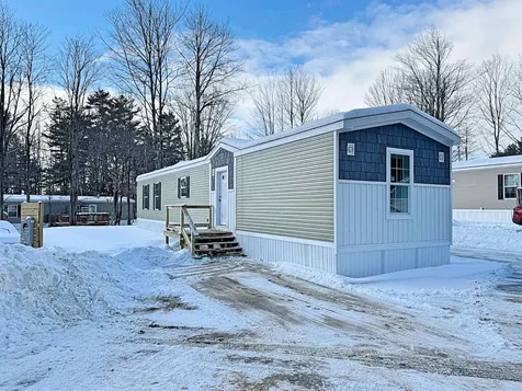 20 True Road Meredith NH 03253