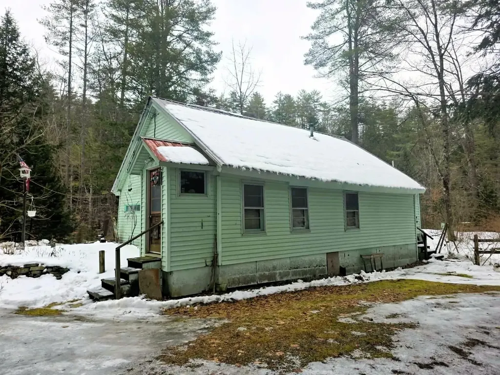 132 Duke Road Newfane VT 05362