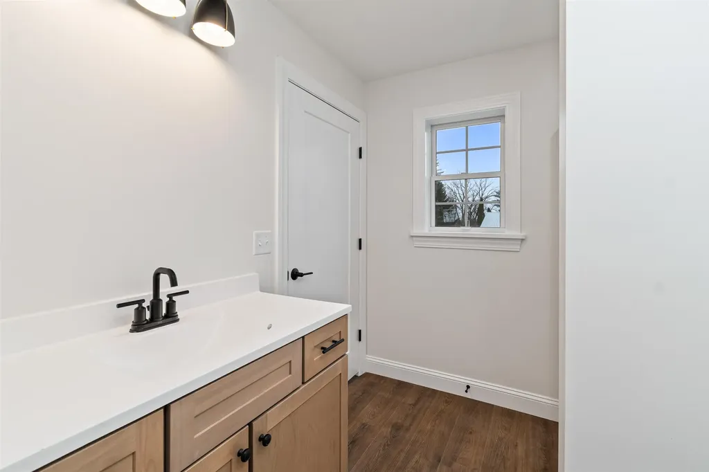 28 Upper Gilman Street St. Albans City VT 05478