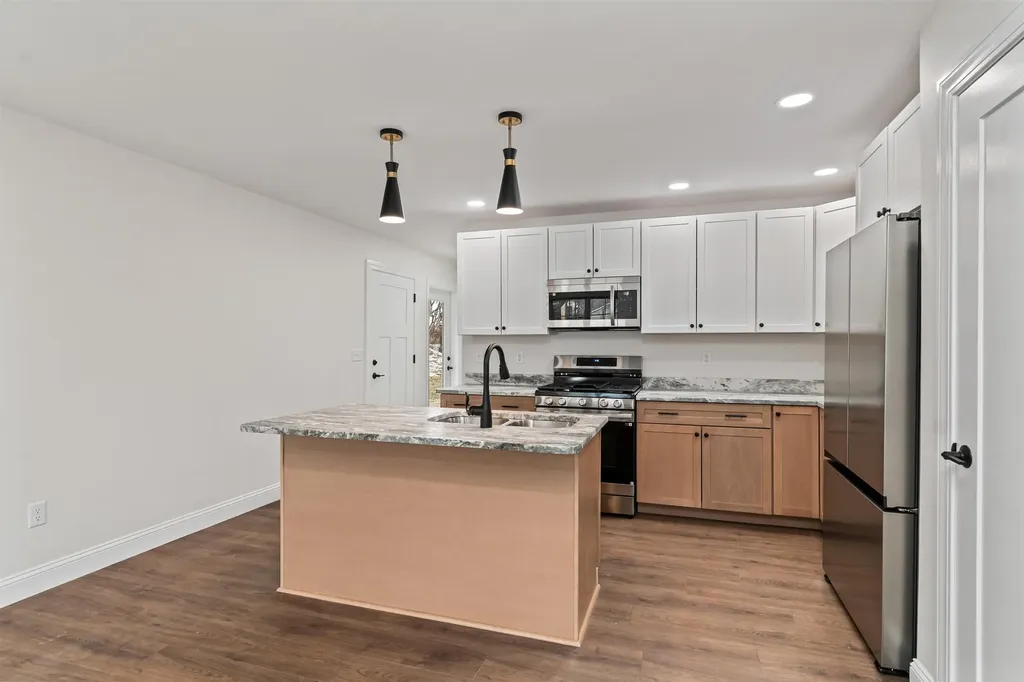 28 Upper Gilman Street St. Albans City VT 05478