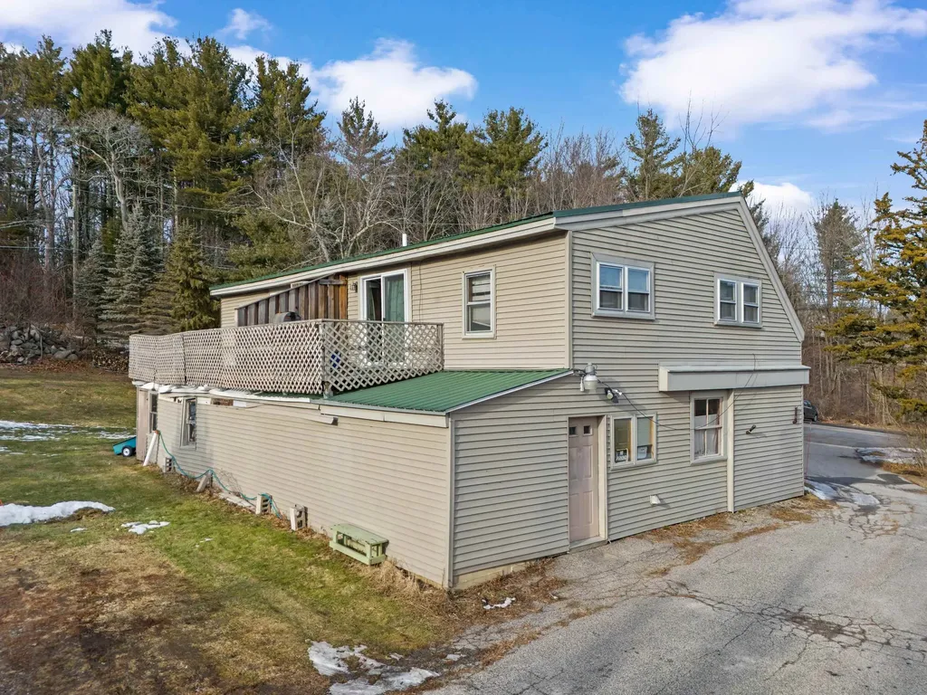 274 Bay Road Newmarket NH 03857