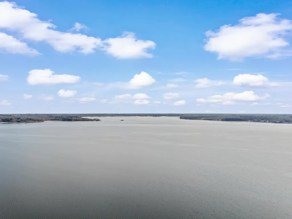 274 Bay Road Newmarket NH 03857