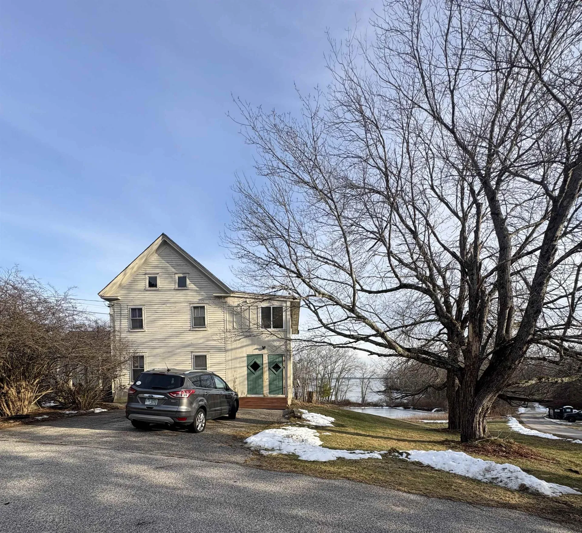 274 Bay Road Newmarket NH 03857
