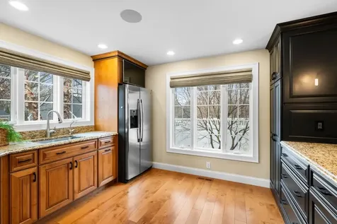 605 Straw Hill Road Manchester NH 03104