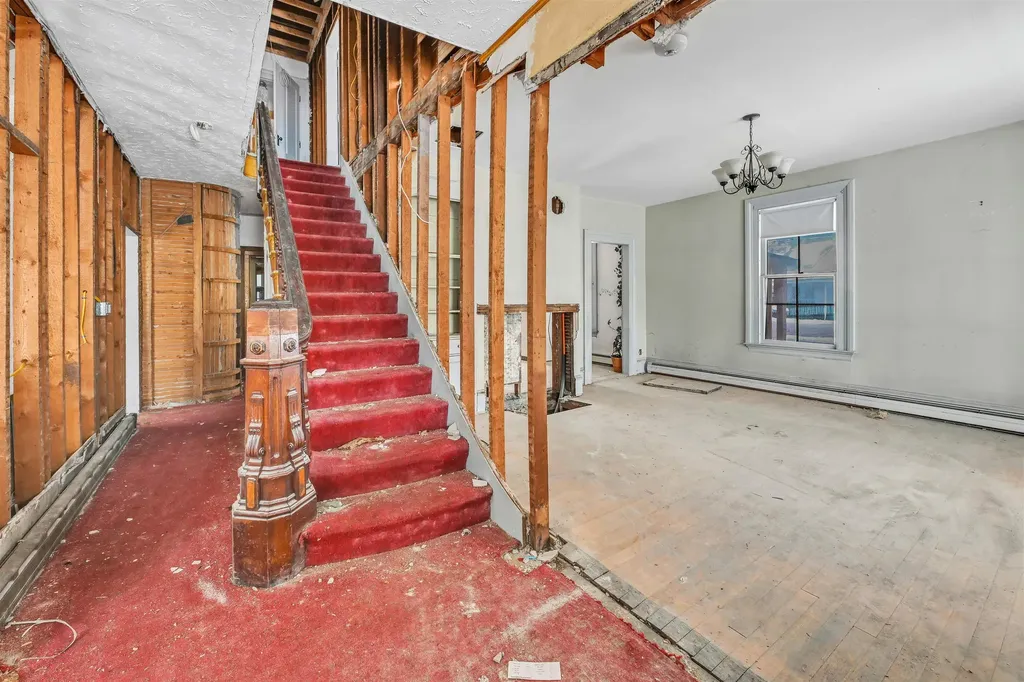 277 Summer Street St. Johnsbury VT 05819