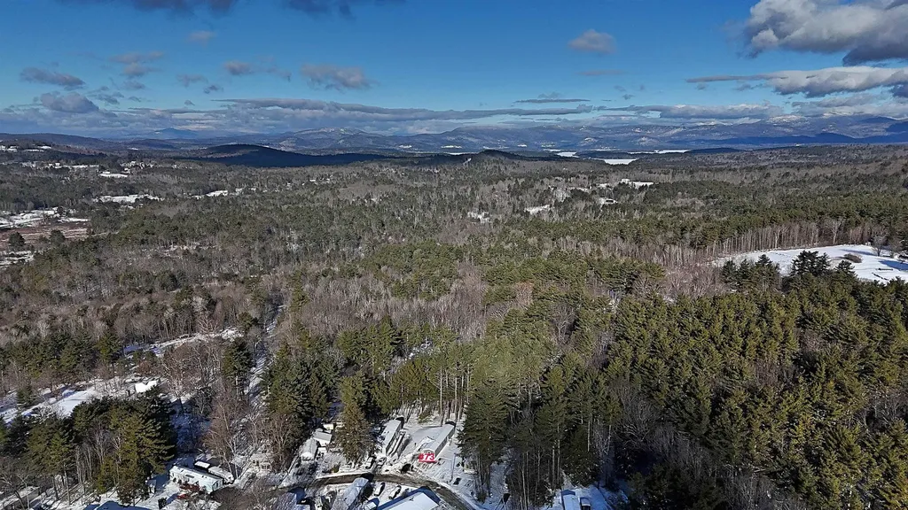 20 True Road Meredith NH 03253