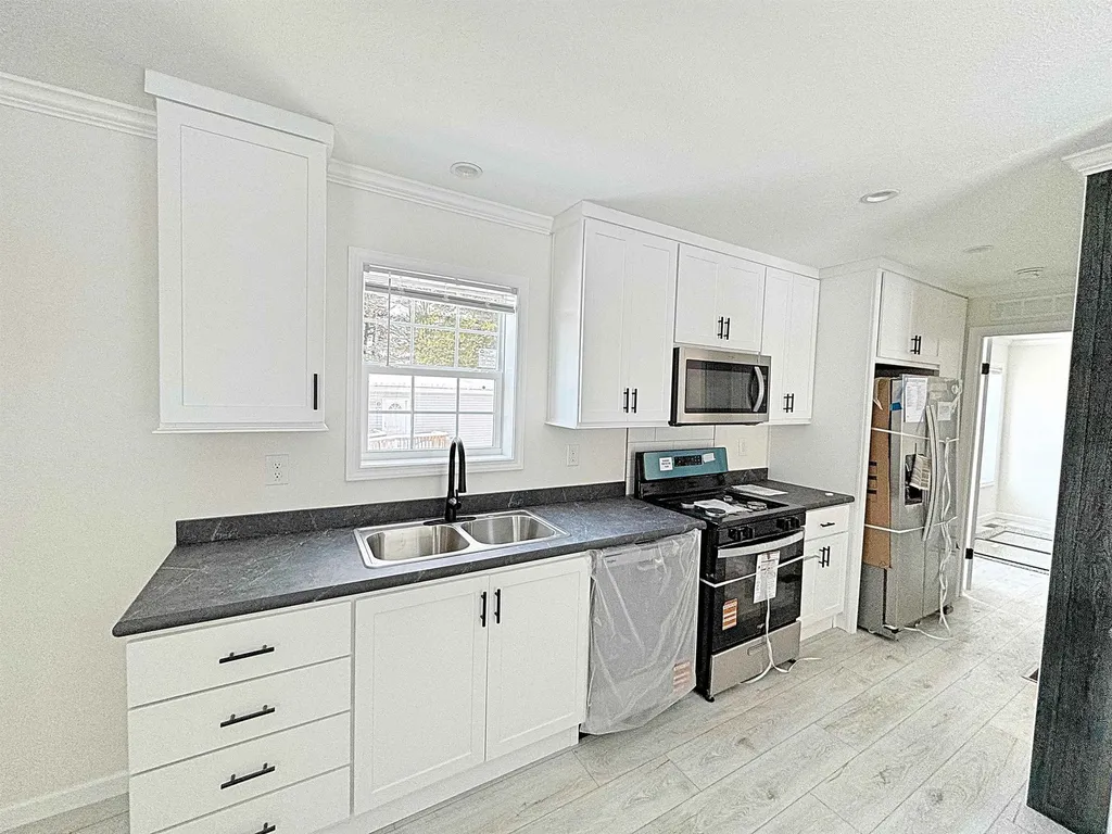 20 True Road Meredith NH 03253