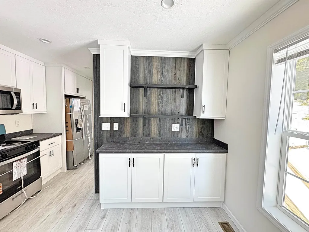 20 True Road Meredith NH 03253