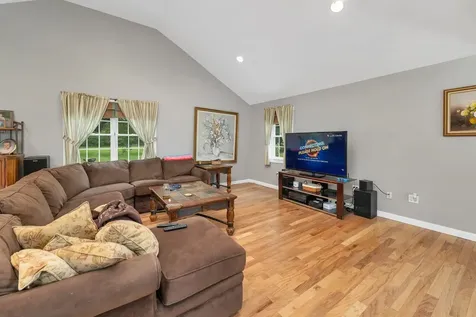 26 Hilltop Drive Wakefield NH 03872