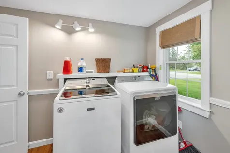 26 Hilltop Drive Wakefield NH 03872