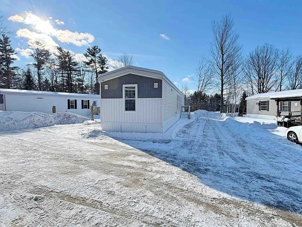 20 True Road Meredith NH 03253