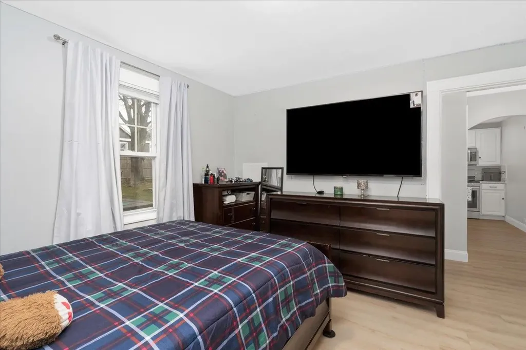 11 Lincoln Street Manchester NH 03103