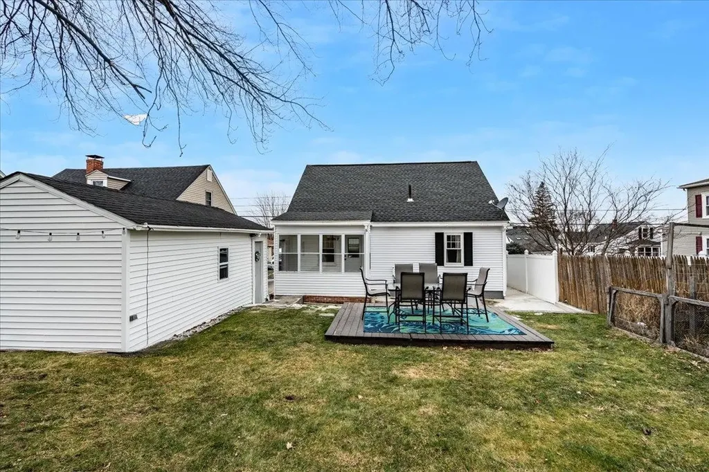 11 Lincoln Street Manchester NH 03103