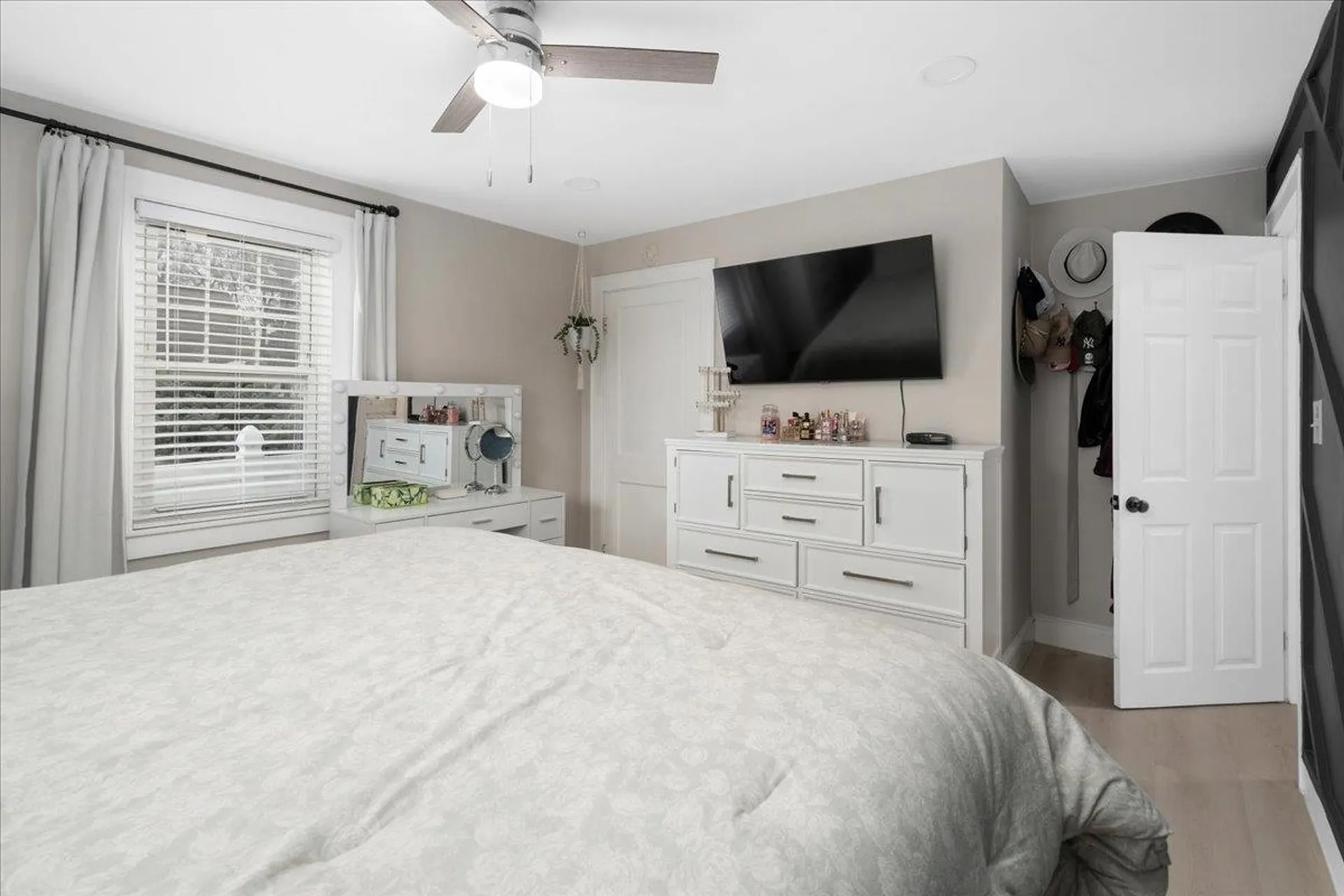 11 Lincoln Street Manchester NH 03103