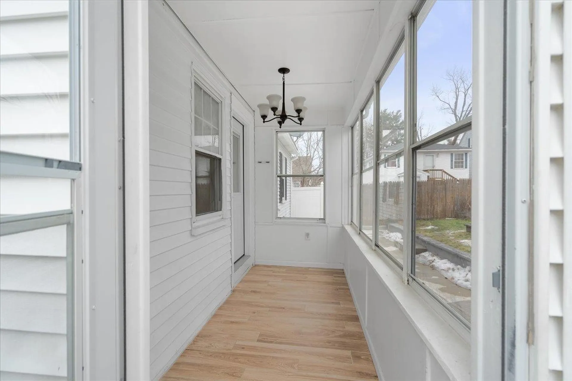 11 Lincoln Street Manchester NH 03103