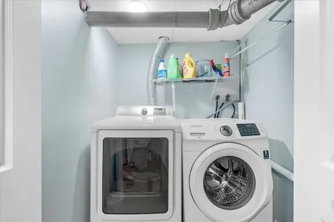 11 Lincoln Street Manchester NH 03103