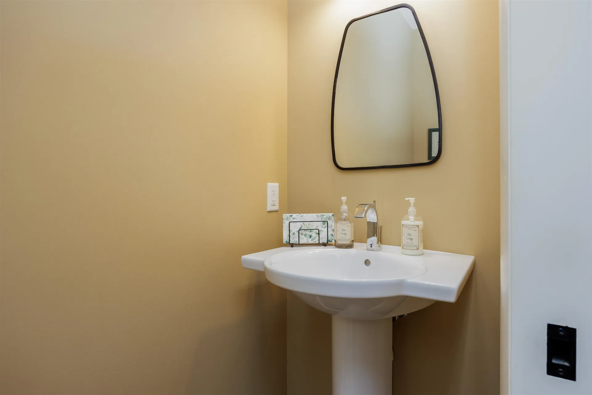 6 Samoset Road Sunapee NH 03782