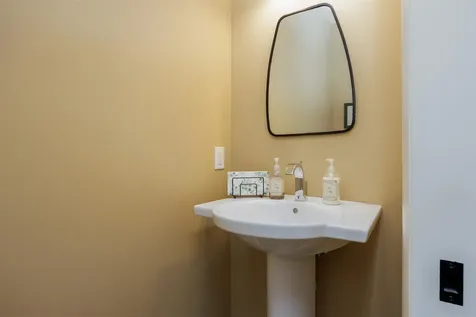 6 Samoset Road Sunapee NH 03782