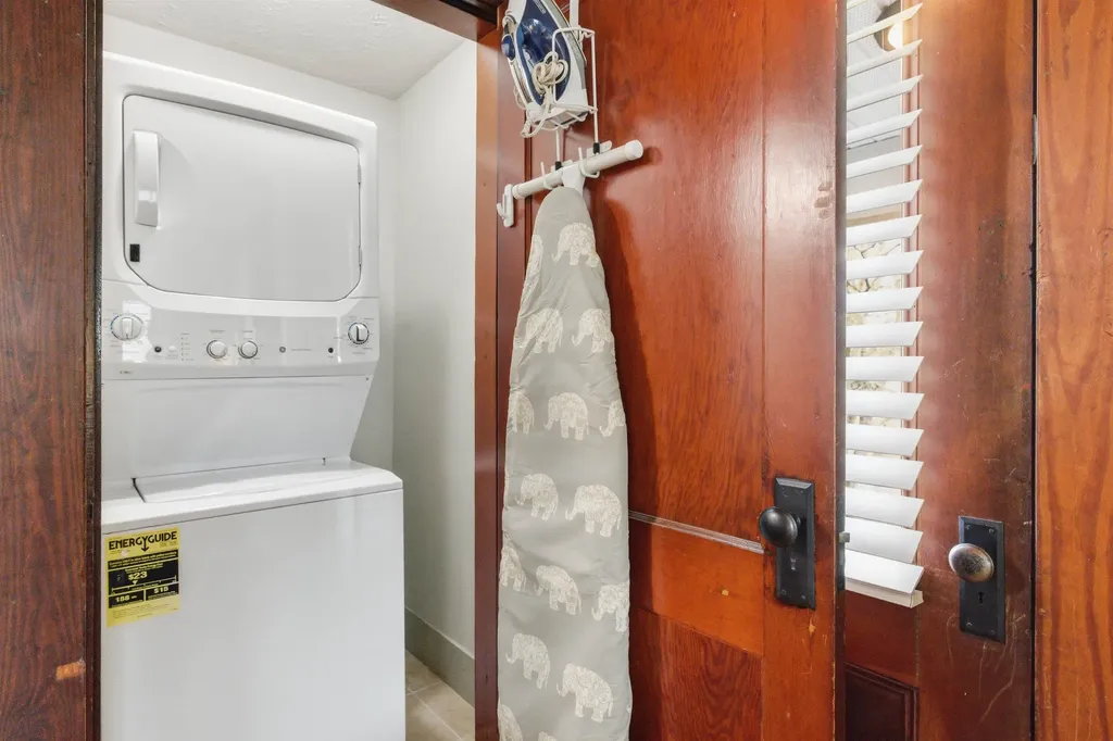 65 S Elm Street Manchester NH 03103