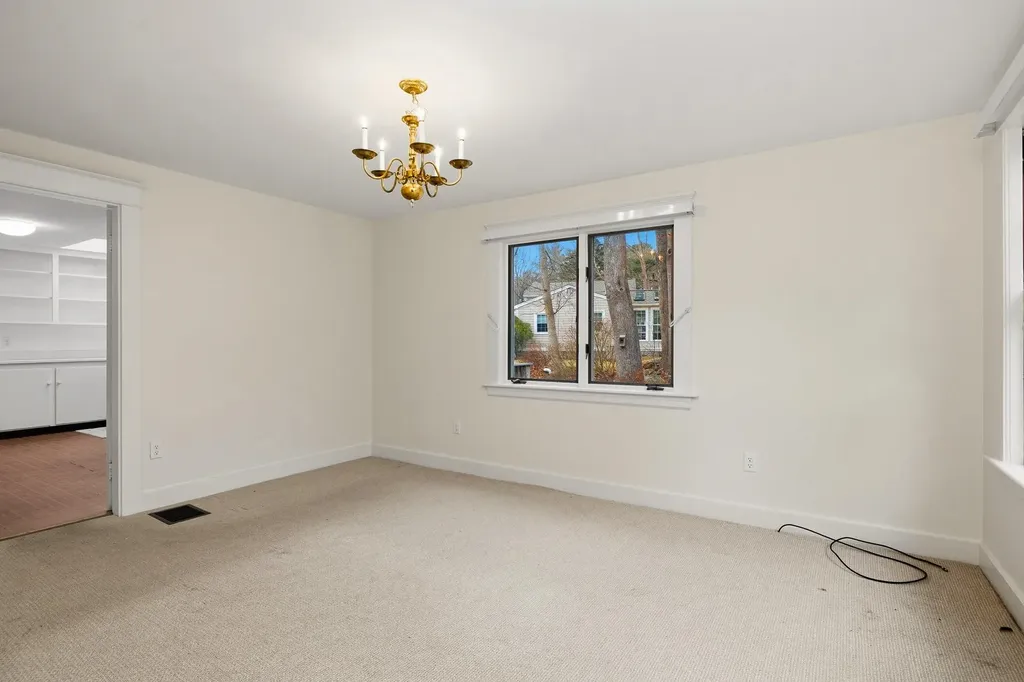 175 Wentworth Road New Castle NH 03854