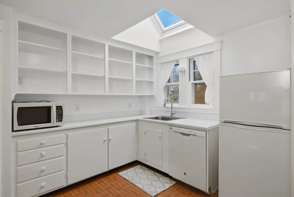 175 Wentworth Road New Castle NH 03854