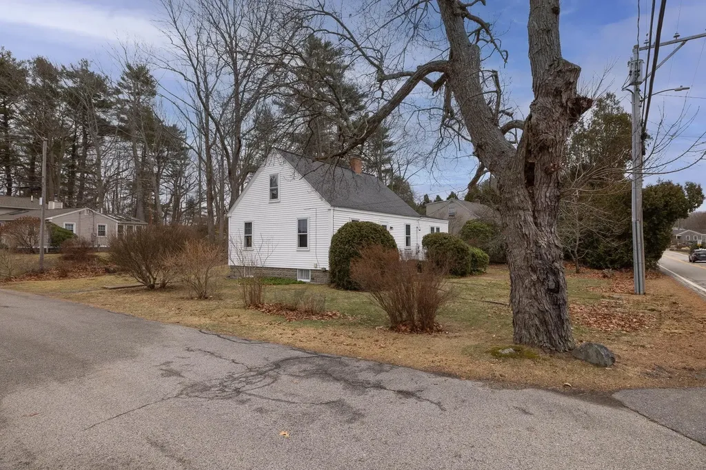 175 Wentworth Road New Castle NH 03854