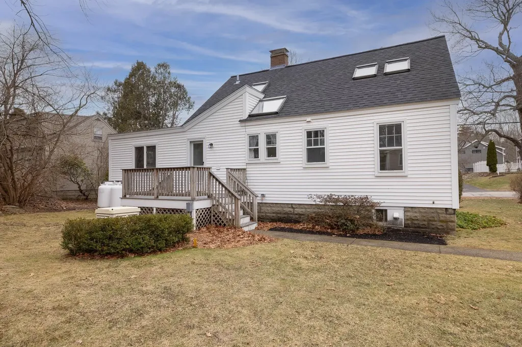 175 Wentworth Road New Castle NH 03854