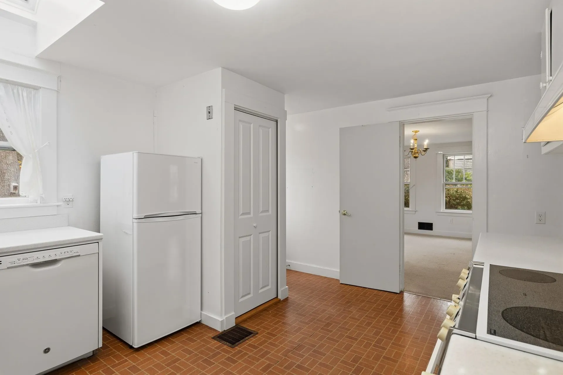 175 Wentworth Road New Castle NH 03854