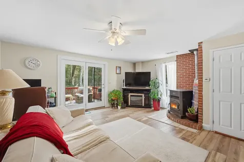 15A David Drive Hudson NH 03051