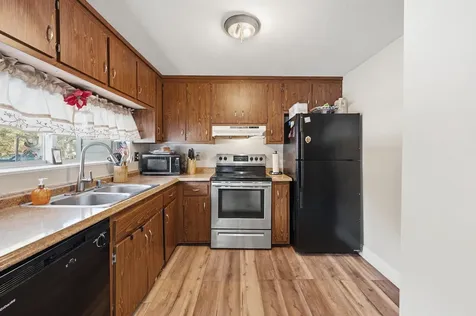 15A David Drive Hudson NH 03051