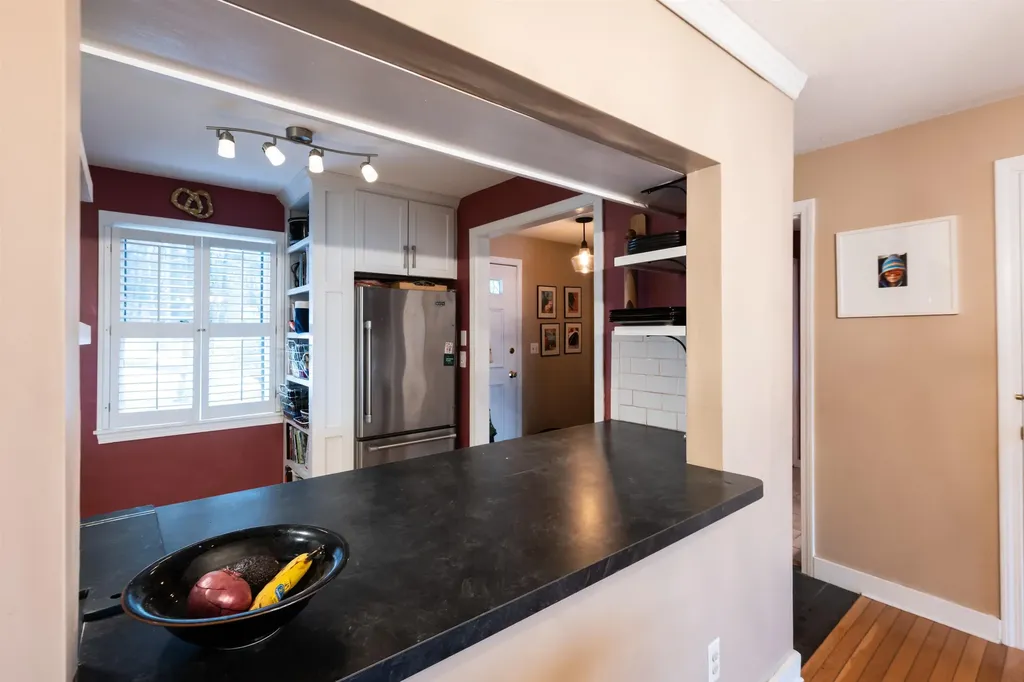 974 Hard Road Hartford VT 05059