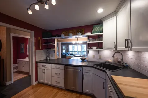 974 Hard Road Hartford VT 05059