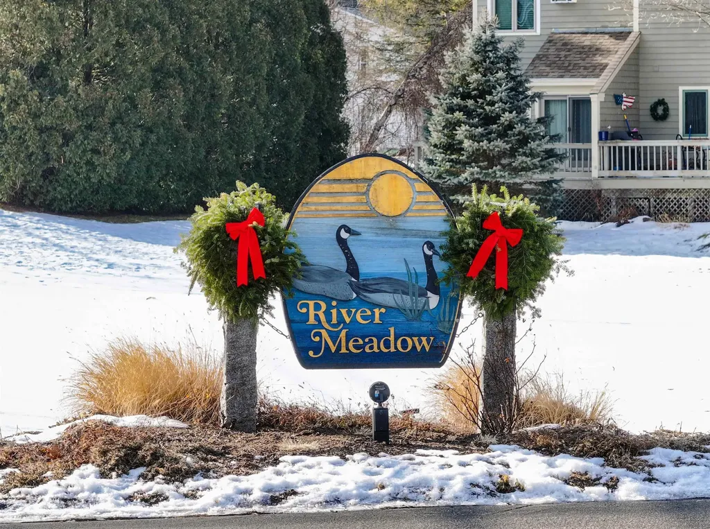 388 Western Avenue Henniker NH 03242