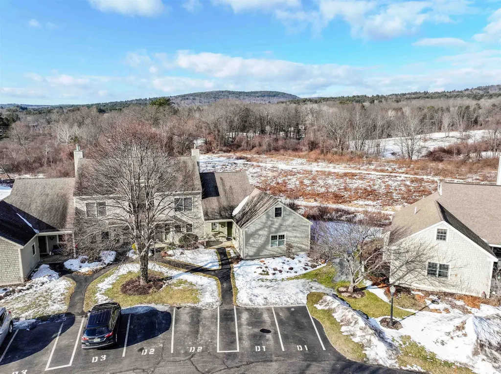 388 Western Avenue Henniker NH 03242