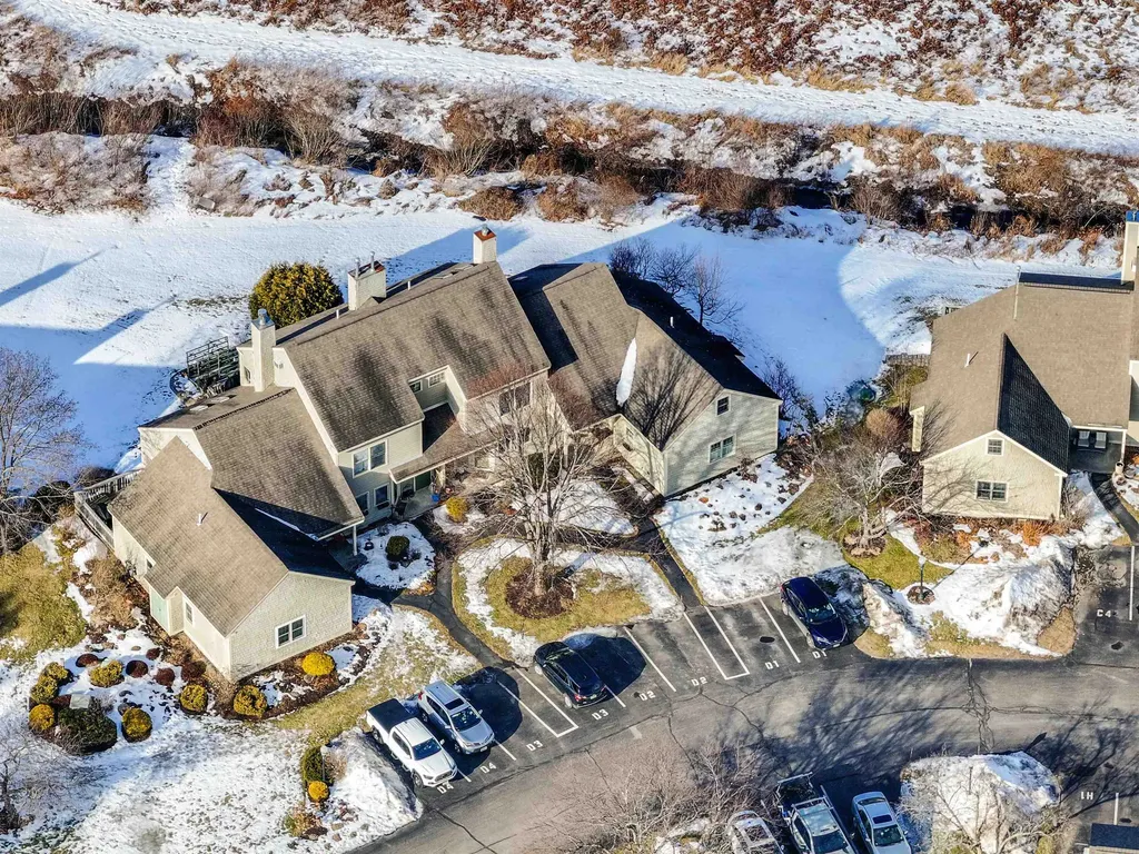 388 Western Avenue Henniker NH 03242