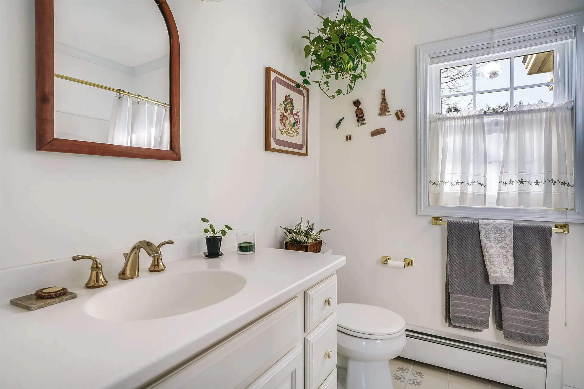 388 Western Avenue Henniker NH 03242