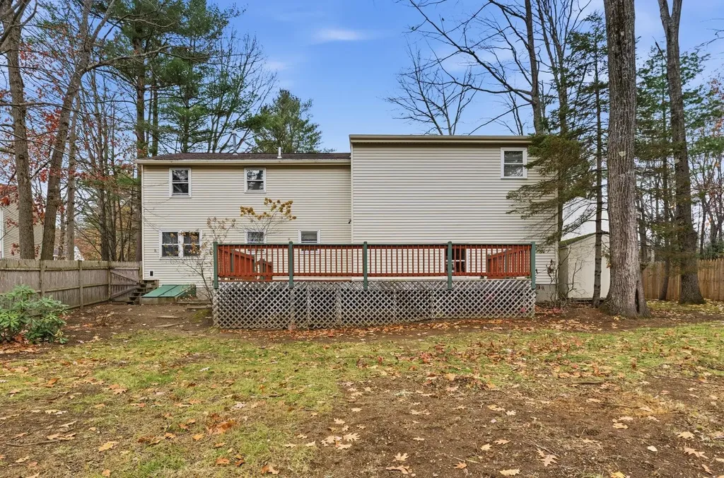 4 Bellflower Circle Concord NH 03303