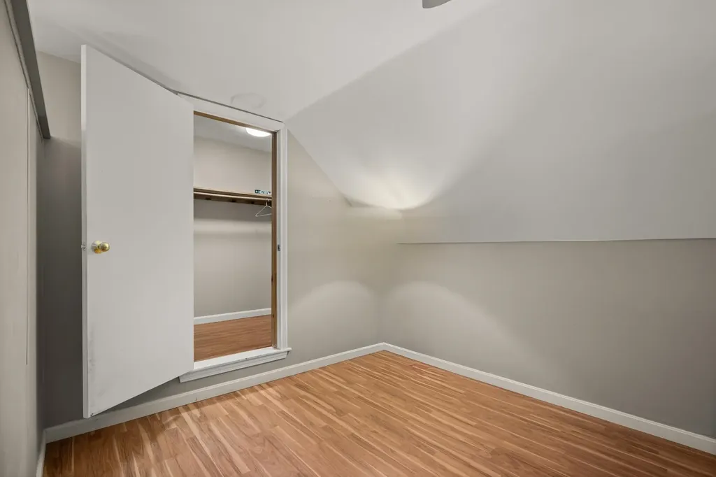 4 Bellflower Circle Concord NH 03303