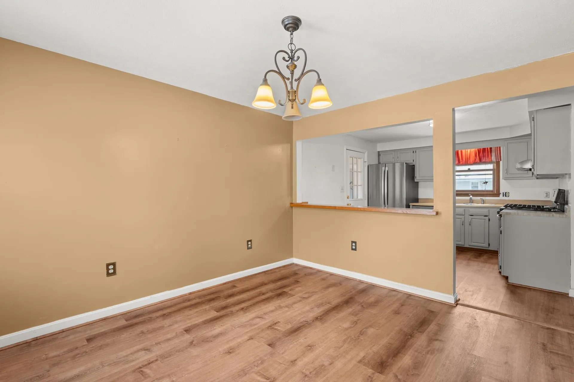 4 Bellflower Circle Concord NH 03303