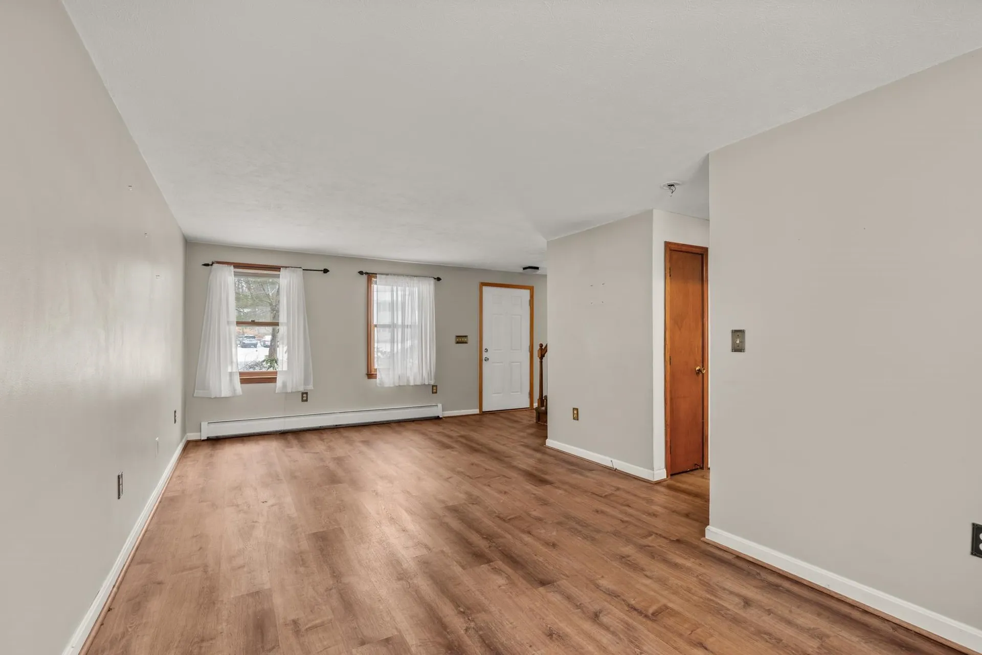 4 Bellflower Circle Concord NH 03303