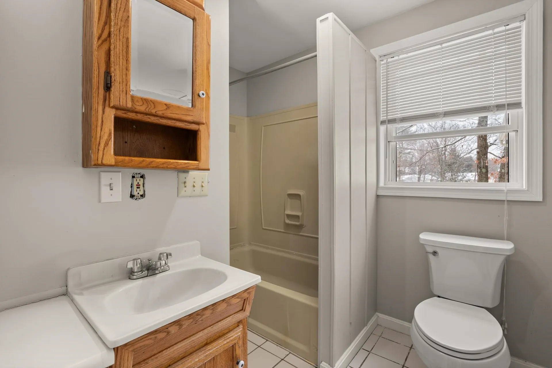 4 Bellflower Circle Concord NH 03303