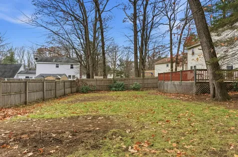 4 Bellflower Circle Concord NH 03303