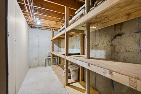 4 Bellflower Circle Concord NH 03303