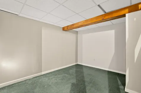 4 Bellflower Circle Concord NH 03303