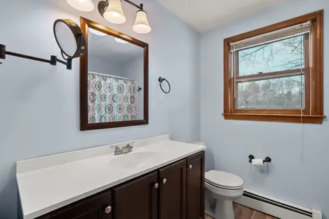 4 Bellflower Circle Concord NH 03303