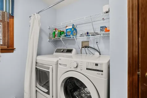 4 Bellflower Circle Concord NH 03303